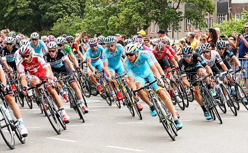 欧陆平台网站度小满理财活力四射的体育盛宴：中小学生参与运动赛事直播体验分享